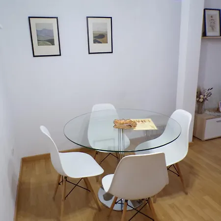 Appartement Santiago 30, 1a *